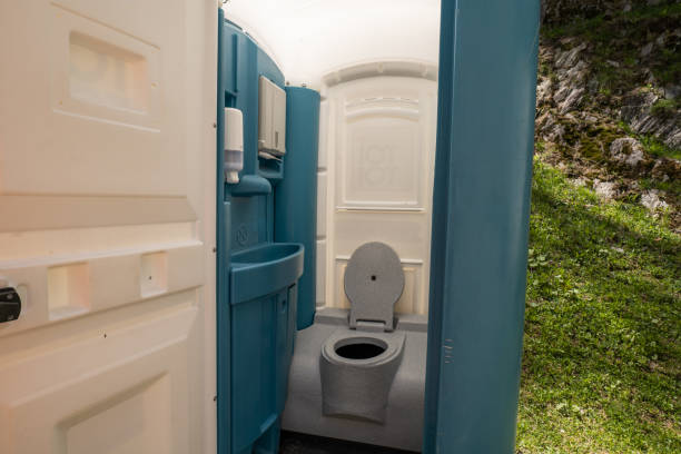 Best Portable bathroom rental  in Highlands, NJ
